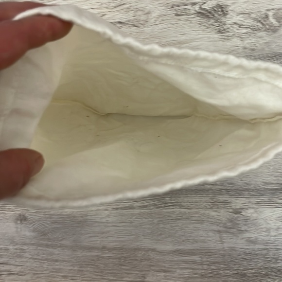 Charlotte Olympia Off White Drawstring Dust Bag Approximately 10" X 15" - Picture 4 of 5